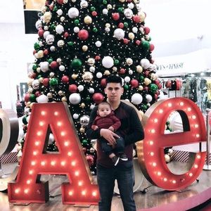 Meet your Posher, Isaias